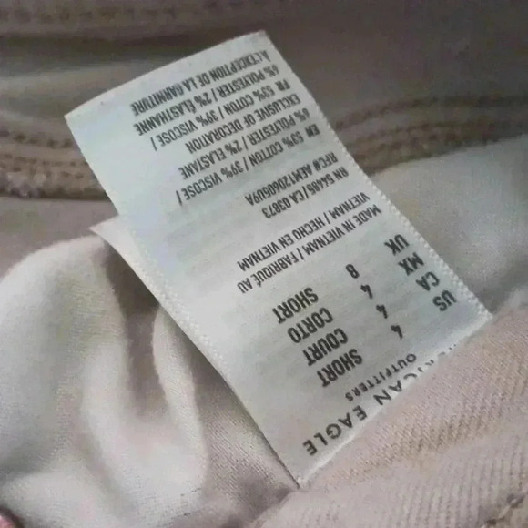 AMERICAN EAGLE lady pants..size 4.. - Picture 6 of 6